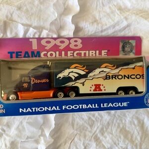 Denver Broncos 1998 Team Collectible Truck - Orange and Blue